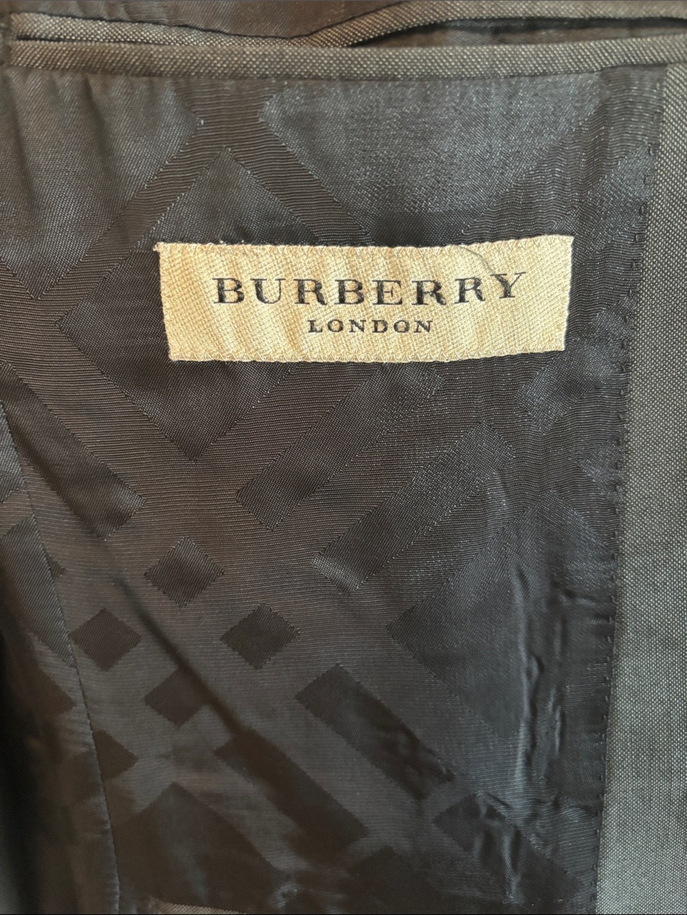Burberry Men's Charcoal Gray Two-Button Wool Suit. - Picture 4 of 8